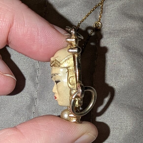 Vintage Oriental Princess Face Pendant Necklace 5508 - Picture 3 of 5